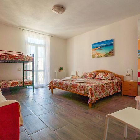 Casa Yvona Apartment Alghero Bagian luar foto